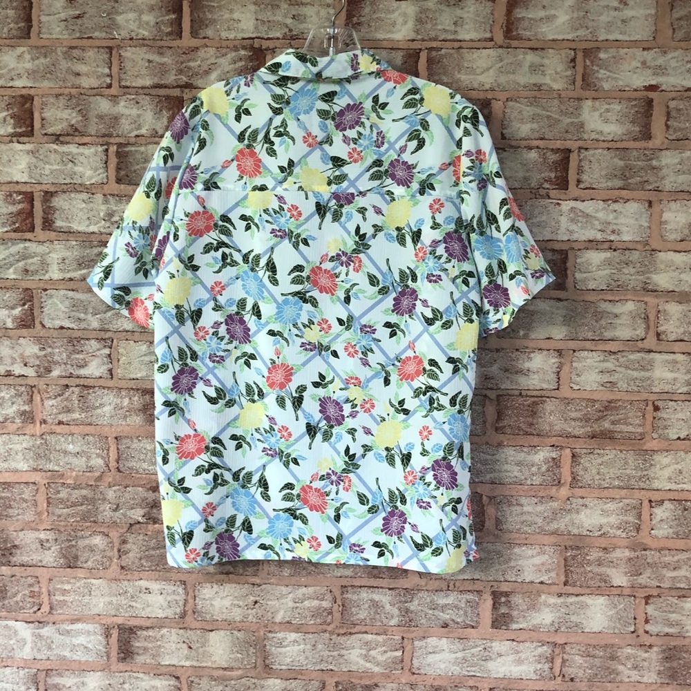 DonnKenny Floral Short Sleeve Button Down Shirt Top Casual Light Blouse EUC M - Picture 4 of 6